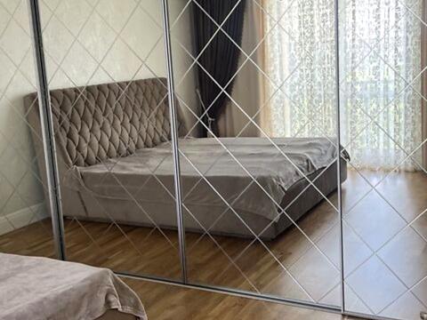 квартира за адресою Зодчих вул., 19