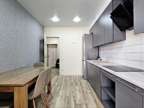 квартира за адресою Набережна Перемоги вул., 42