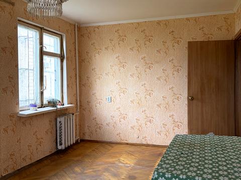 квартира за адресою Петра Курінного вул. (Комісара Рикова), 3