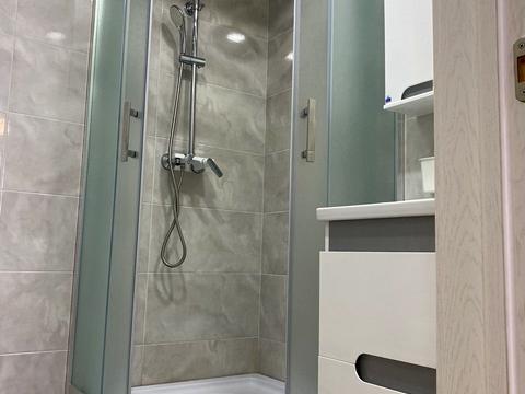 квартира за адресою Літературна вул., 10