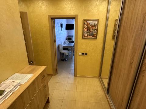 квартира по адресу Героев Полка "Азов ул. (Малиновского маршала), 8