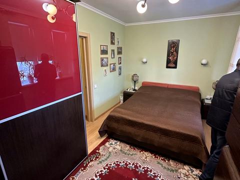 квартира по адресу Героев Полка "Азов ул. (Малиновского маршала), 8