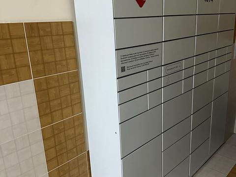 квартира по адресу Героев Полка "Азов ул. (Малиновского маршала), 8