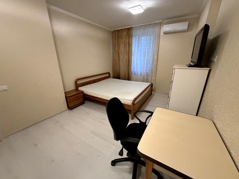 квартира по адресу Академика Глушкова просп., 9-Д