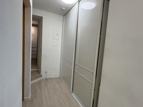 комерційна за адресою Маріупольська вул., 36