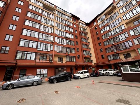 квартира за адресою Академіка Єфремова вул. (Командарма Уборевича), 8-А