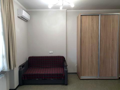 квартира за адресою Академіка Глушкова просп., 9-Д
