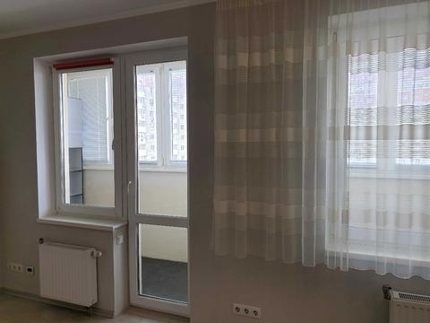 квартира за адресою Академіка Глушкова просп., 9-Д