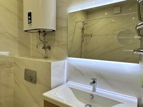 квартира по адресу Драгоманова ул., 10