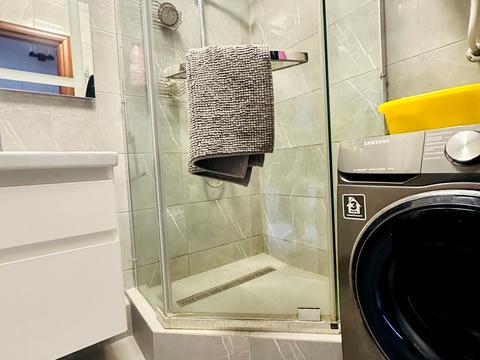 квартира за адресою Академіка Корольова вул., 32