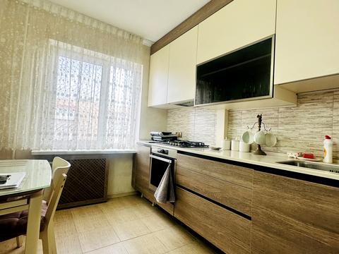 квартира за адресою Академіка Корольова вул., 32