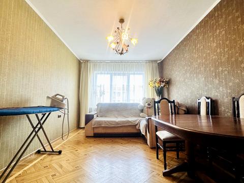 квартира за адресою Академіка Корольова вул., 32