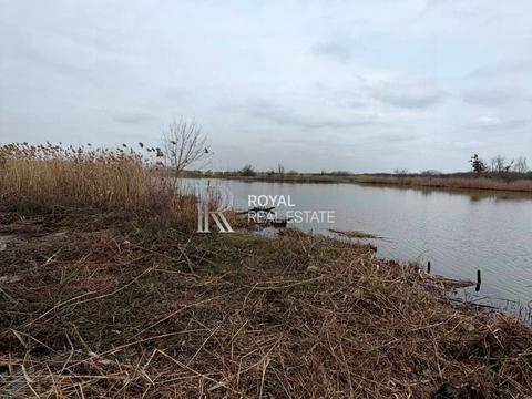 участок по адресу Майская ул., 1