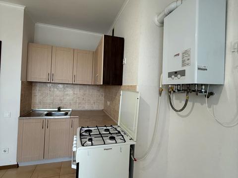 квартира за адресою с. Гатне, Приозерний бульв., 1-А