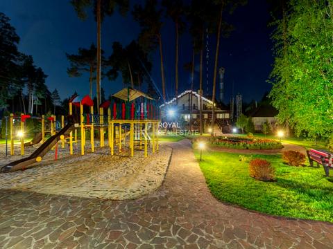 комерційна за адресою київська, 1