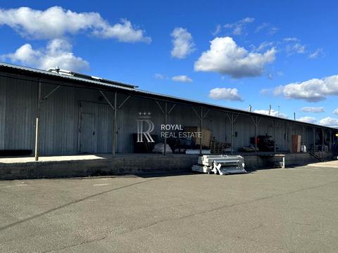 комерційна за адресою Соборна вул., 1