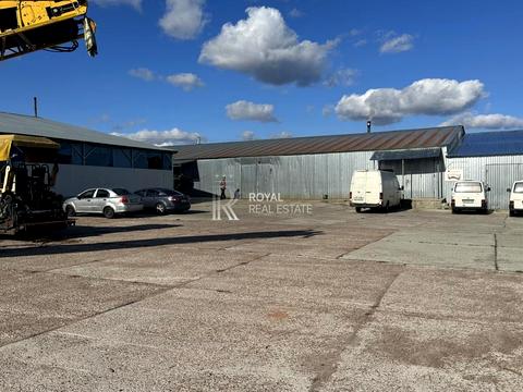 комерційна за адресою Соборна вул., 1