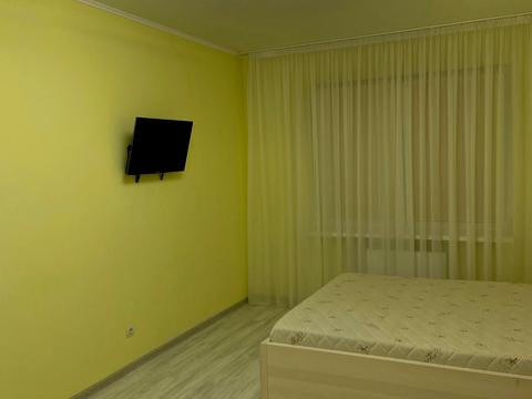 квартира за адресою Софії Русової вул., 7-Г