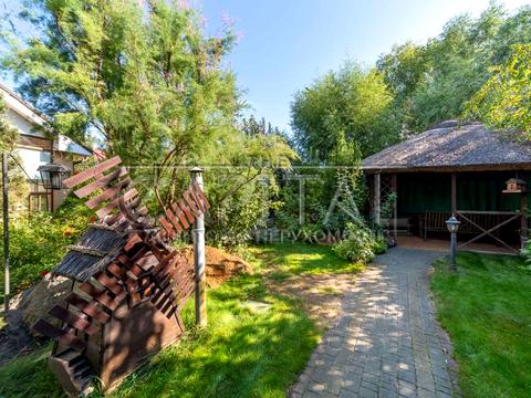 будинок за адресою с. Петропавлівська Борщагівка, Миру вул., 44