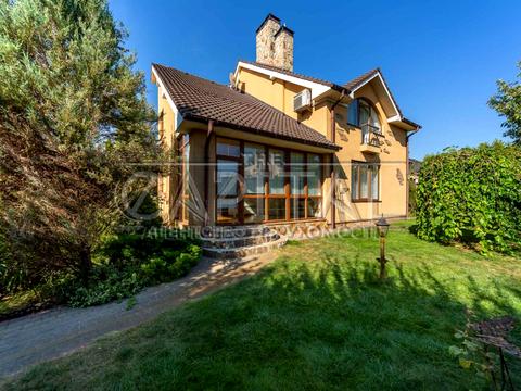 будинок за адресою с. Петропавлівська Борщагівка, Миру вул., 44