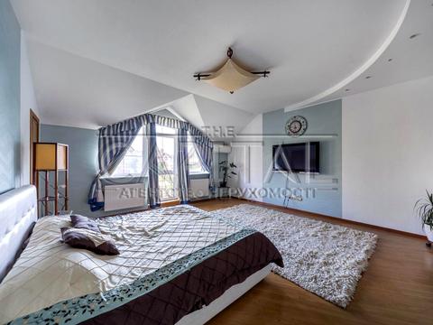 будинок за адресою с. Петропавлівська Борщагівка, Миру вул., 44