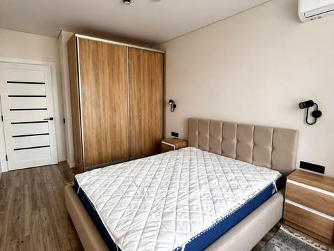 квартира за адресою Київ, Дніпровська набережна вул., 20-А