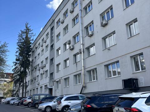комерційна за адресою Зелена вул., 109