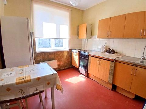 квартира по адресу Драгоманова ул., 11