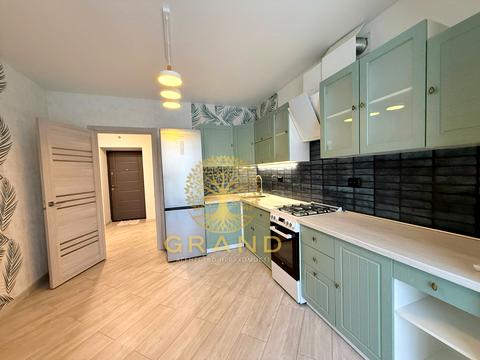 квартира за адресою Панаса Мирного вул., 24