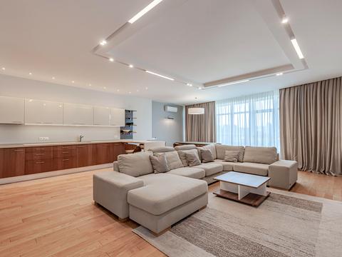 квартира по адресу Кловский спуск, 7a