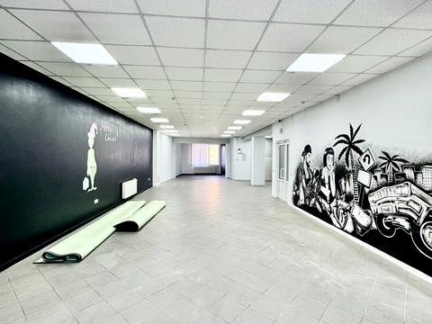 комерційна за адресою Кардинала Любомира Гузара вул., 55