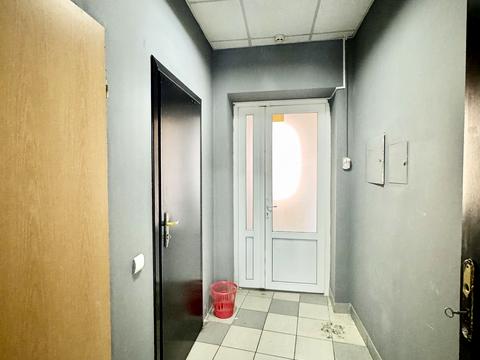 комерційна за адресою Кардинала Любомира Гузара вул., 55