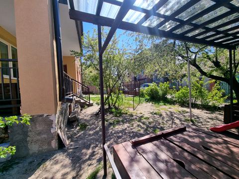 дом по адресу Кустарниковая ул., 7