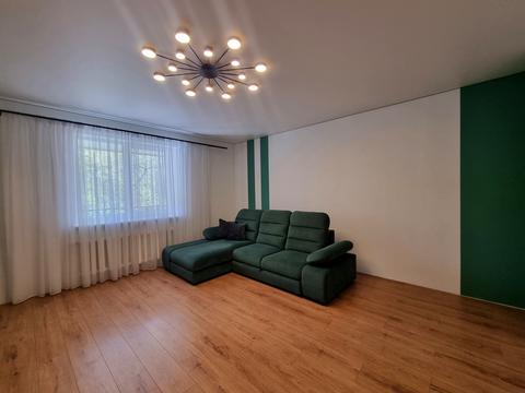 дом по адресу Кустарниковая ул., 7