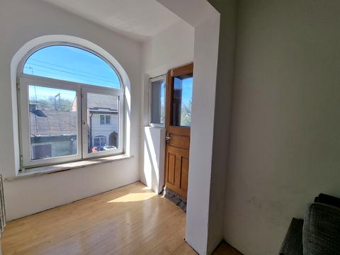 дом по адресу Кустарниковая ул., 7