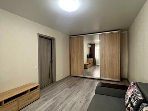 квартира по адресу Героев просп., 3
