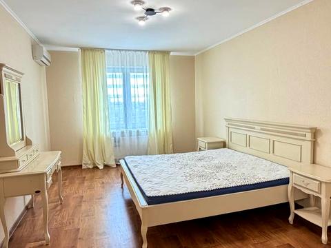 квартира за адресою Коноплянська вул., 22-А