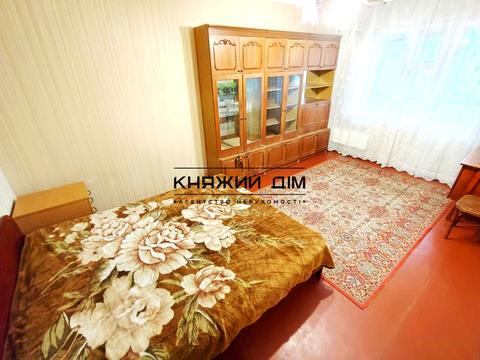 квартира по адресу Червоной Калины просп. (Владимира Маяковского), 89