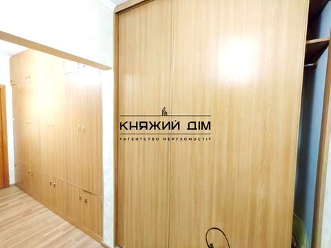 квартира по адресу Червоной Калины просп. (Владимира Маяковского), 89