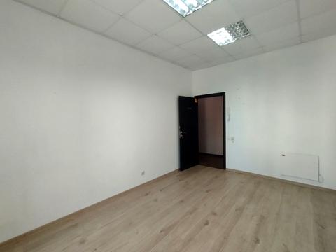 комерційна за адресою Левандовська вул. (Аніщенка), 3А
