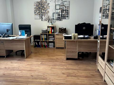 комерційна за адресою Промислова вул., 60