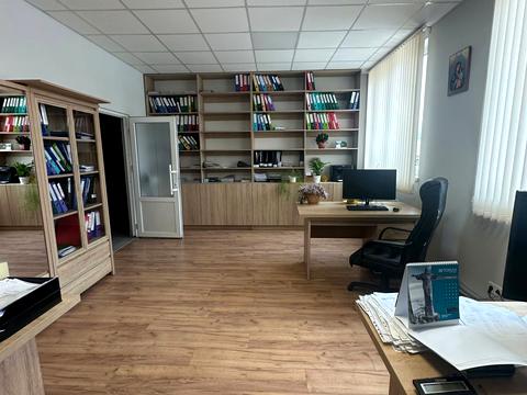 комерційна за адресою Промислова вул., 60