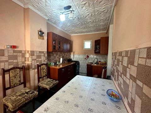 будинок за адресою Центральна