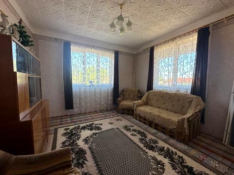 будинок за адресою Центральна