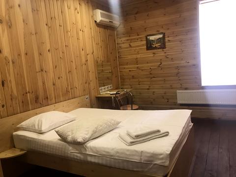 комерційна за адресою Стовпова вул., 30