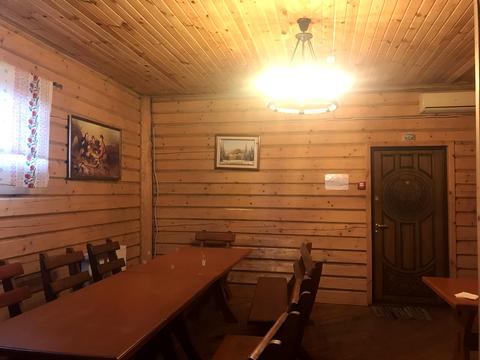 комерційна за адресою Стовпова вул., 30