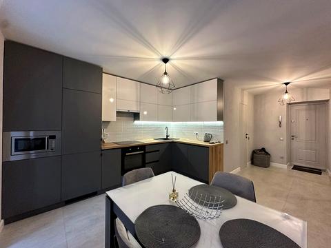 квартира за адресою Рєпіна вул., 38