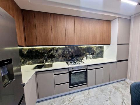 квартира за адресою Злуки просп., 18