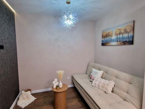 квартира за адресою Злуки просп., 18