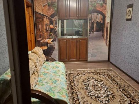 квартира за адресою Золотогірська вул., 4